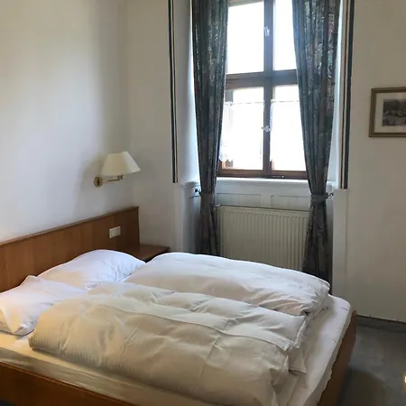 Klosterhof * Bronnbach